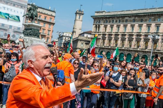 意大利多地爆发大规模示威活动。